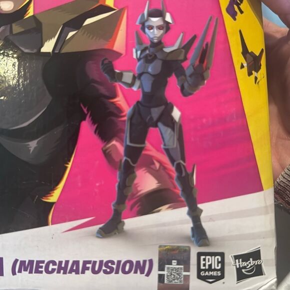 Fortnite Victory Royale Series LEXA (Mechafusion) Action Figure NEW Sealed - Picture 6 of 10
